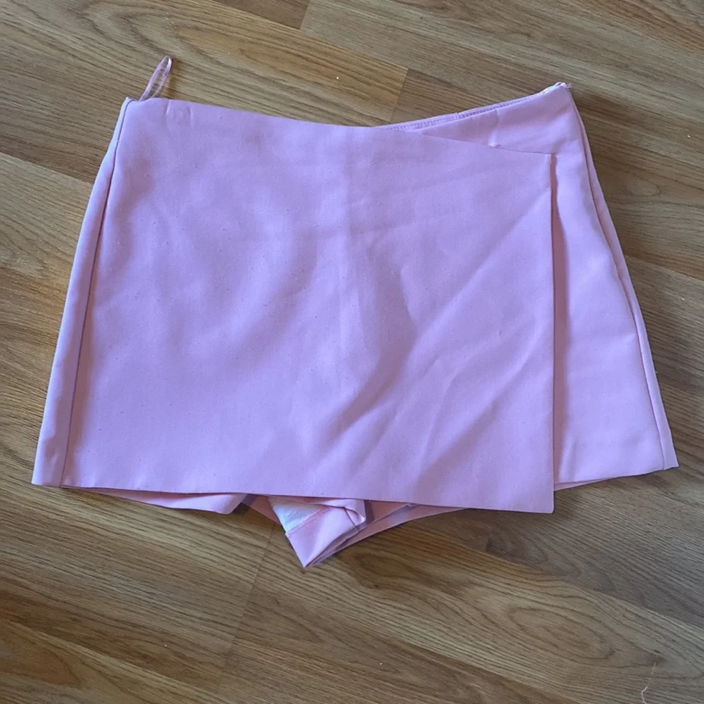Zara Pink Wrap Skort - Picture 6 of 7